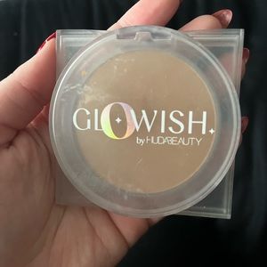 Huda Beauty Pressed Powder